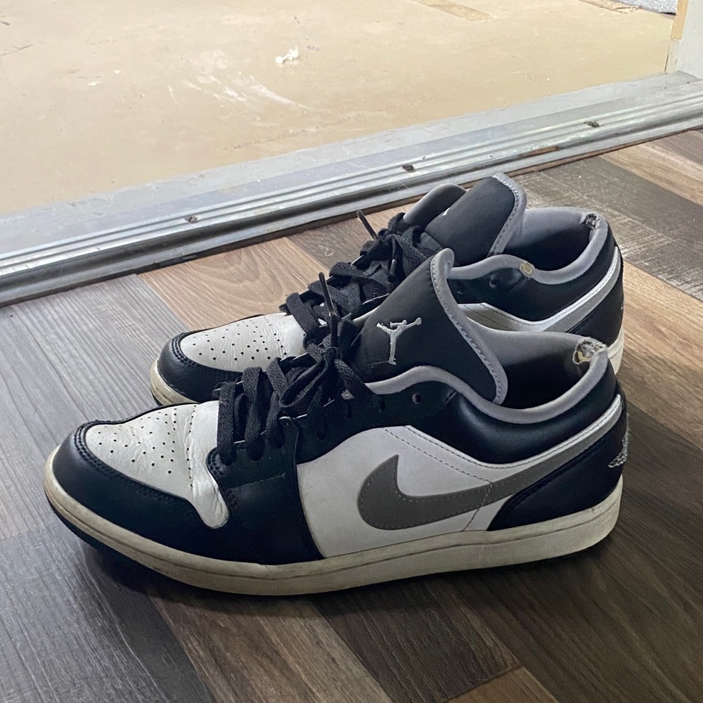 Nike Air Jordan Sneakers